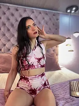 Snapshot of _Mia___x chatting on 18, 10, 2025 Mia x online show from 18, 10, 2025