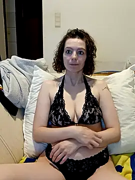 labellerose online show from 13, 2, 2026