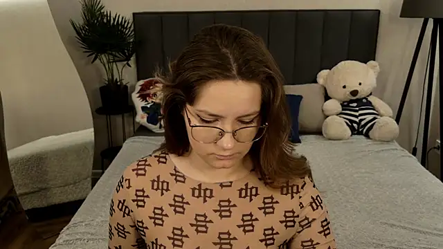 Snapshot of Briarx chatting on 25, 10, 2025 Briarx online show from 25, 10, 2025