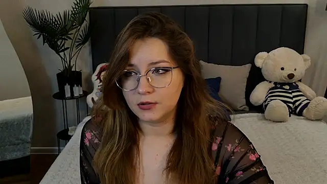 Snapshot of Briarx chatting on 4, 11, 2025 Briarx online show from 4, 11, 2025