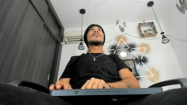 jhapsson wong online show from 18, 10, 2025