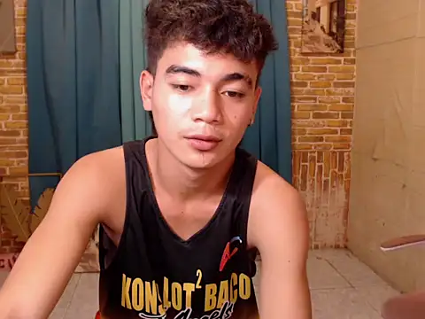 boy raphael online show from 31, 10, 2025