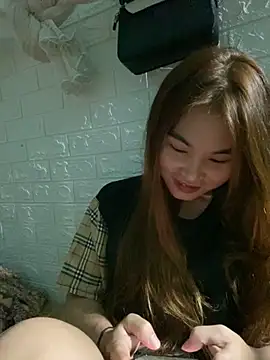 Snapshot of Yan_50299 chatting on 14, 10, 2025 Yan 50299 online show from 14, 10, 2025