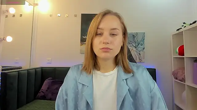 Snapshot of Melissa_new22 chatting on 29, 10, 2025 Melissa new22 online show from 29, 10, 2025