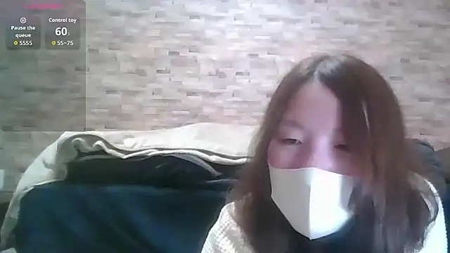 Snapshot of anananna1010 chatting on 11, 10, 2025 anananna1010 online show from 11, 10, 2025