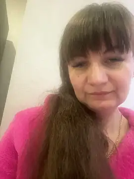 Butterfly8385 online show from 19, 11, 2025