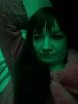 Butterfly8385 online show from 13, 1, 2026