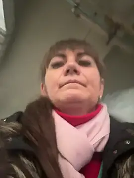 Butterfly8385 online show from 25, 2, 2026