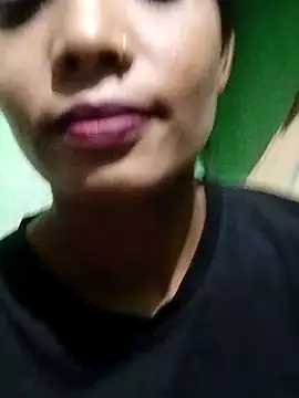 Snapshot of Jaanvi_G chatting on 31, 10, 2025 Jaanvi G online show from 31, 10, 2025