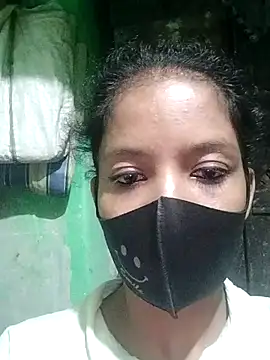 Snapshot of Jaanvi_G chatting on 4, 11, 2025 Jaanvi G online show from 4, 11, 2025