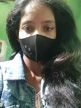 Snapshot of Jaanvi_G chatting on 5, 11, 2025 Jaanvi G online show from 5, 11, 2025