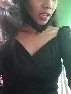 Snapshot of Jaanvi_G chatting on 10, 11, 2025 Jaanvi G online show from 10, 11, 2025