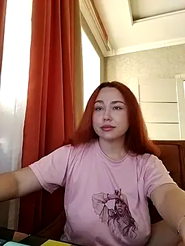 Snapshot of LolaMint_ chatting on 15, 12, 2025 LolaMint online show from 15, 12, 2025