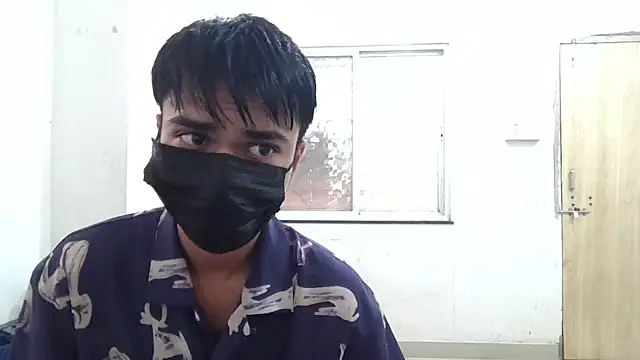 Snapshot of lil-twink19 chatting on 24, 11, 2025 lil-twink19 online show from 24, 11, 2025