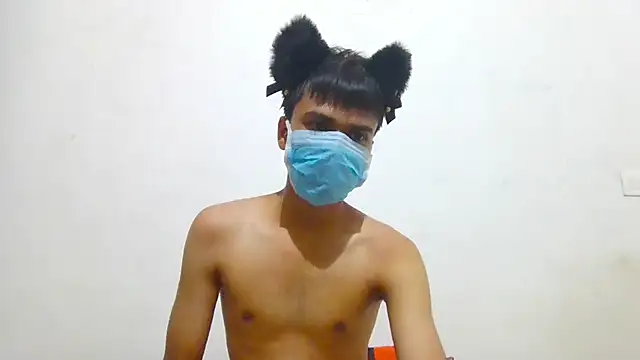 lil-twink19 online show from 21, 5, 2026