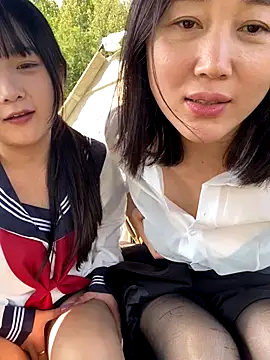 xiaoxue7788 online show from 14, 10, 2025