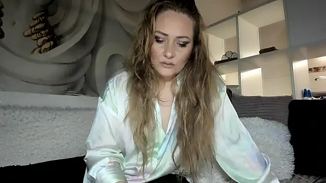 Snapshot of 88__callmemadam__88 chatting on 19, 10, 2025 88 callmemadam 88 online show from 19, 10, 2025