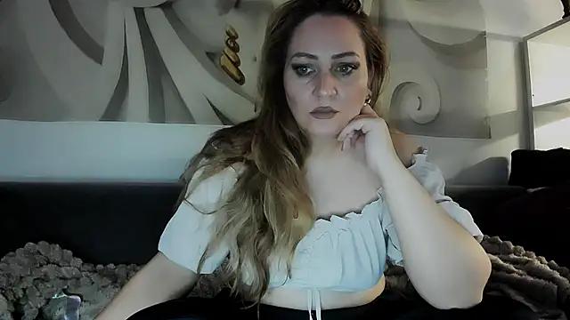 Snapshot of 88__callmemadam__88 chatting on 15, 11, 2025 88 callmemadam 88 online show from 15, 11, 2025