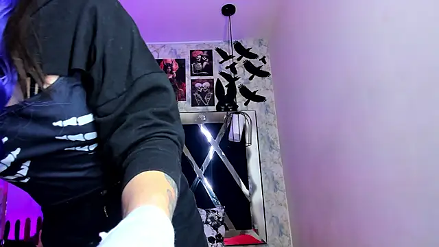 Snapshot of Evangelinejoness_ chatting on 2, 3, 2026 Evangelinejoness online show from 2, 3, 2026