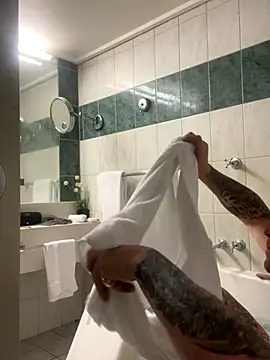 Snapshot of jayylizz69 chatting on 23, 10, 2025 jayylizz69 online show from 23, 10, 2025