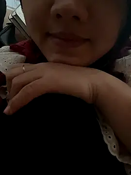 Snapshot of anne_baby2k chatting on 27, 10, 2025 anne baby2k online show from 27, 10, 2025