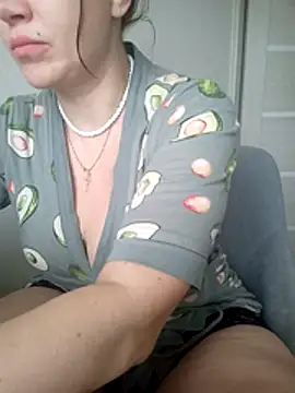 Ambika beauty online show from 9, 4, 2026