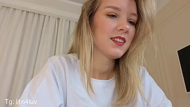 Snapshot of AIicaparkerc chatting on 10, 11, 2025 AIicaparkerc online show from 10, 11, 2025