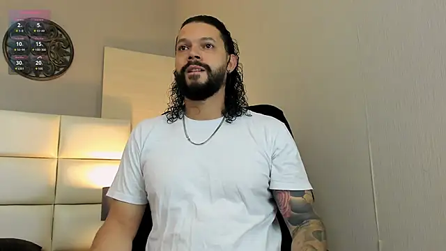 Snapshot of AlukardBig chatting on 12, 2, 2026 AlukardBig online show from 12, 2, 2026