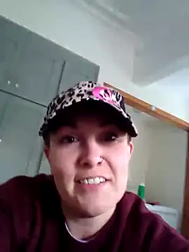 Snapshot of sexysiren93 chatting on 13, 10, 2025 sexysiren93 online show from 13, 10, 2025