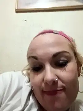 Snapshot of sexysiren93 chatting on 1, 11, 2025 sexysiren93 online show from 1, 11, 2025