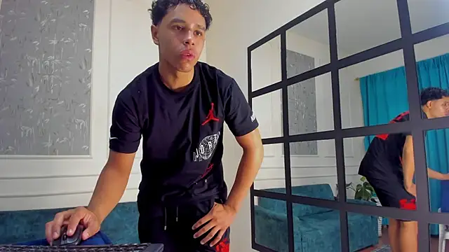 Adrian Volt online show from 28, 10, 2025