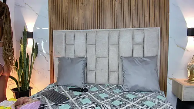 Sassha ferrer online show from 7, 1, 2026