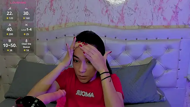 Snapshot of GabbiePrice chatting on 4, 11, 2025 GabbiePrice online show from 4, 11, 2025