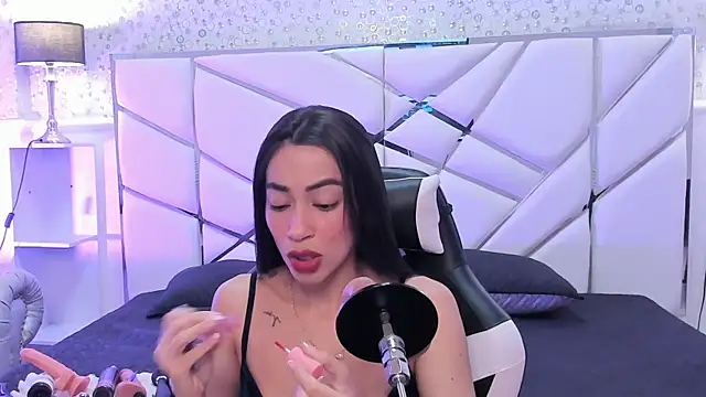 GabbiePrice online show from 23, 5, 2026