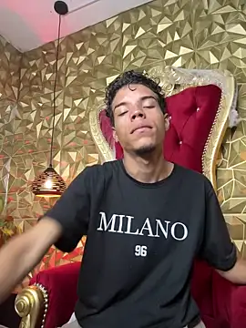 Snapshot of jhojan_foxxx_ chatting on 17, 10, 2025 jhojan foxxx online show from 17, 10, 2025