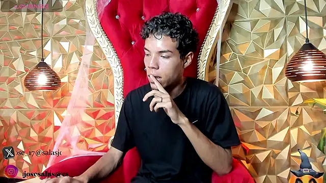 Snapshot of jhojan_foxxx_ chatting on 27, 10, 2025 jhojan foxxx online show from 27, 10, 2025