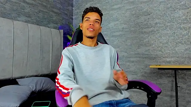 Snapshot of jhojan_foxxx_ chatting on 10, 11, 2025 jhojan foxxx online show from 10, 11, 2025