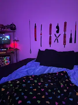 MiniMonroe online show from 27, 11, 2025