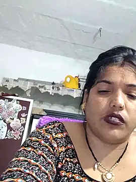 Snapshot of Apki_bhabhiji chatting on 13, 10, 2025 Apki bhabhiji online show from 13, 10, 2025