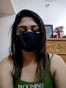 Tanha18 online show from 15, 10, 2025