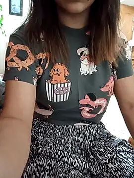 Tanha18 online show from 2, 4, 2026