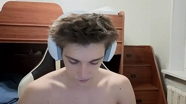 Snapshot of sweeetangeel chatting on 7, 11, 2025 sweeetangeel online show from 7, 11, 2025