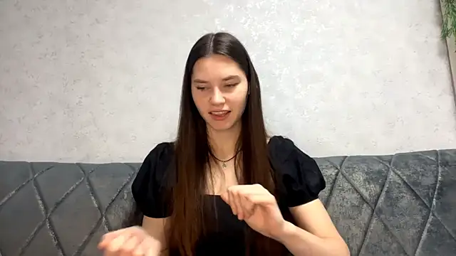 KaseyByczek online show from 16, 10, 2025