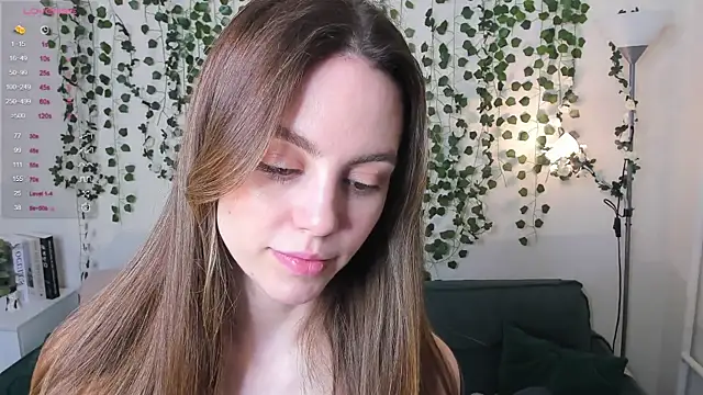 Snapshot of sweet_and_flirt chatting on 25, 10, 2025 sweet and flirt online show from 25, 10, 2025