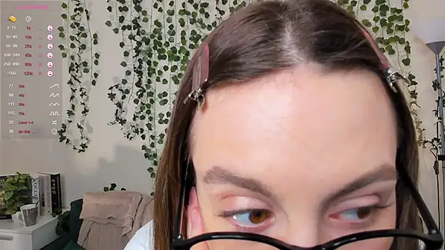 Snapshot of sweet_and_flirt chatting on 8, 11, 2025 sweet and flirt online show from 8, 11, 2025