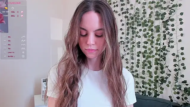 Snapshot of sweet_and_flirt chatting on 16, 11, 2025 sweet and flirt online show from 16, 11, 2025