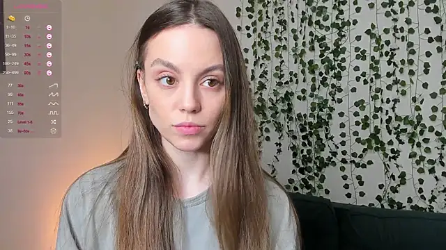 Snapshot of sweet_and_flirt chatting on 21, 11, 2025 sweet and flirt online show from 21, 11, 2025