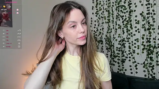 Snapshot of sweet_and_flirt chatting on 22, 11, 2025 sweet and flirt online show from 22, 11, 2025