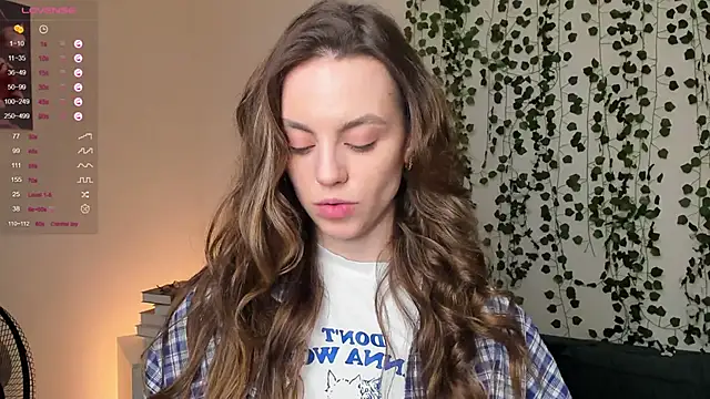 Snapshot of sweet_and_flirt chatting on 23, 11, 2025 sweet and flirt online show from 23, 11, 2025