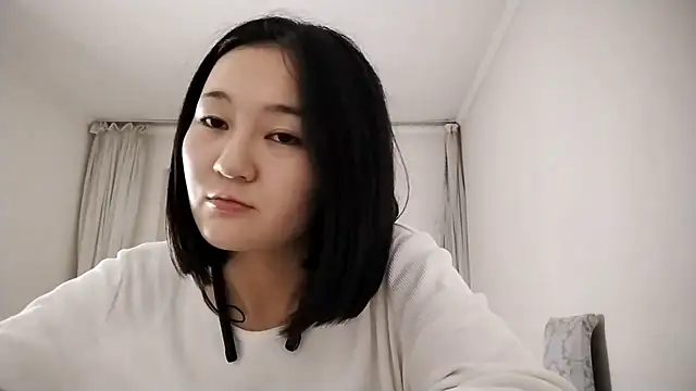 Lyndasilk online show from 14, 10, 2025